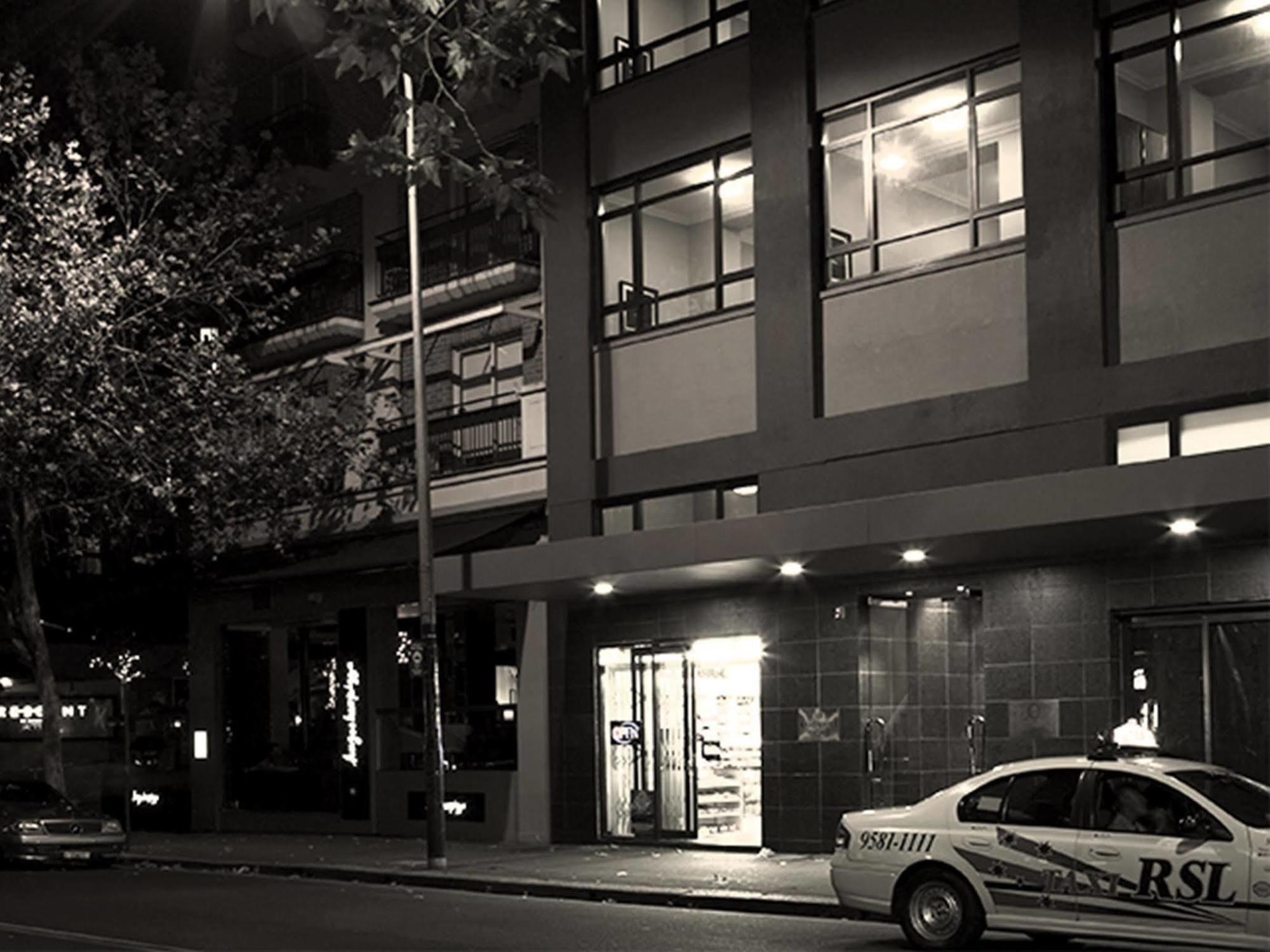 Hotel Diplomat Sydney Buitenkant foto